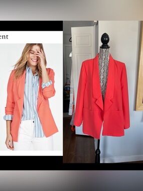 NWT Plus Size Curvy Size 14-16. Size 1X. Coral Lace Up Back Blazer Jacket.